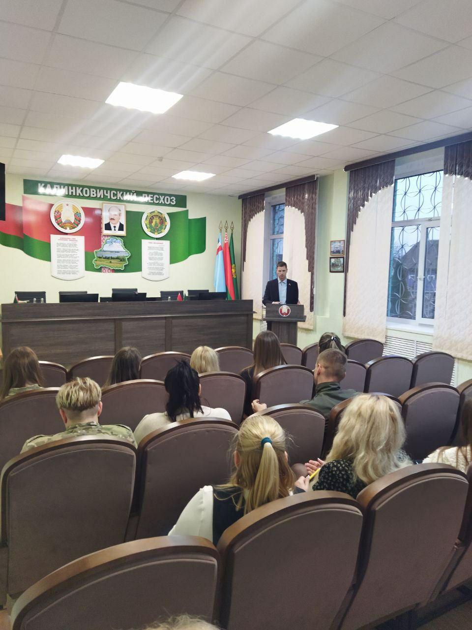 photo 2025 12 08 08 02 54